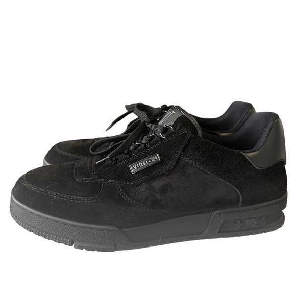 Louis Vuitton LV Trainer Sneaker BLACK. Size 01.5